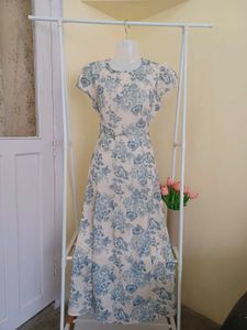 Urbanic Floral Midi Dress