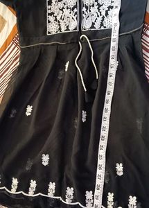 Chikankari Top