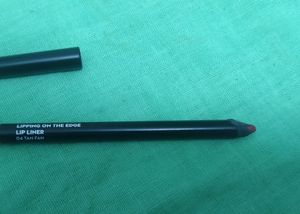 SUGAR Lip Liner 04 Tan fan