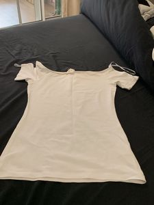 H&M, white T-shirt,