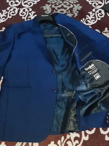 New Blazer And Pant Set For Men