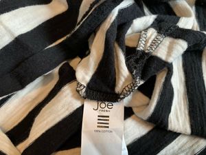 Joe Fresh Small Women Top sleeveless Stretch Strip