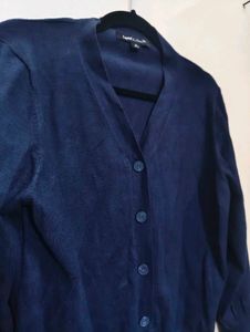 Elegant Navy Blue Cardigan