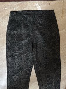 Stylish Animal Print Leggings (b1g1)