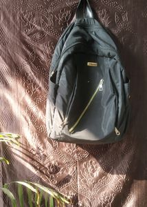 Black Bag pack 🛍️