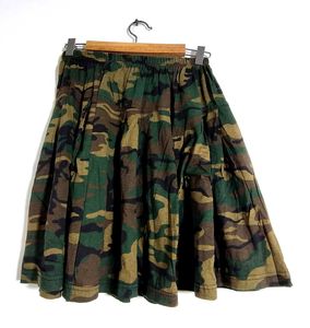 Olive Camouflaged Skirt (Women&#39;s)