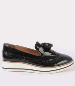 Black style Derby