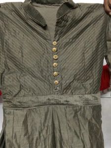 3 PIECES PARTY WEAR GOWN 😍