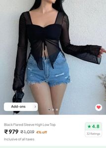 🖤Black Flared Sleeve Top. NEW WITHOUT TAG. S size