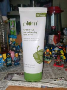 Plum Green Tea Face Wash