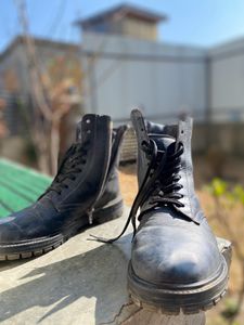 Black boots long