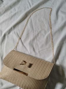 A New Type Of Sling Bag