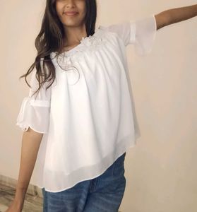 White Flowerey Top