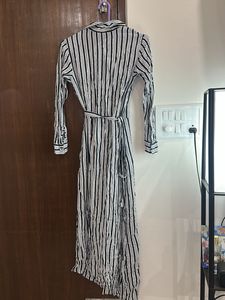 Black And White Striped Wrap Around
