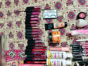 Makeup &amp; Skincare Bundle!