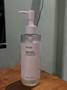 Anua Heartleaf Pore Control Cleansing Oil