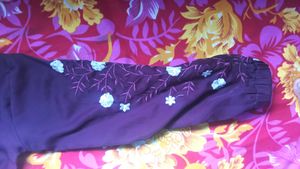 Nakab With Embroidered Sleeves