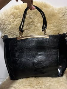 Chic Black Handbag