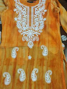 Elegant Embroidered Kurta