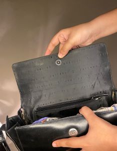 Chic Black Handbag