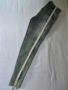 Grey Skinny Jeans