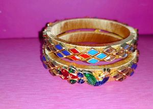 Silk Thread Kundan Bangles