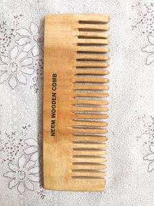 Wide Toothed Neem Wooden Comb