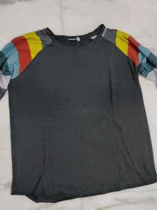 Color Block Sleeve T-Shirt