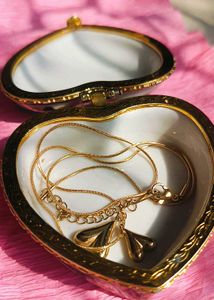 Anti Tarnish Snake Chain With Double Heart
