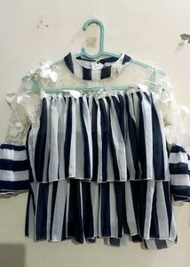 A Top which helps you in looking prettier.