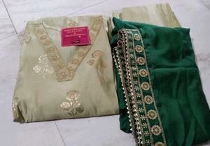 Elegant Green Embroidered Kurta Set