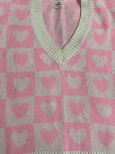 Cute Heart Pattern Sweater Vest
