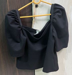H&amp;M Black Puff Sleeve Top