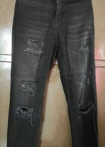 Roadster Black Distress Jeans (Straight Fit)