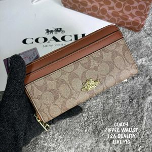 COACH ZIPPER WALLET 12a QUALITY WD BOX N CARD