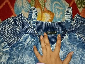 New Trending Off Shoulder Denim Top