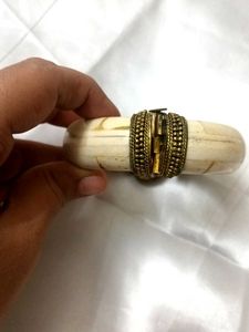 TIGERS EYE Gemstone Bone Mosiac Statement Bangl