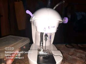 Mini Sewing Machine