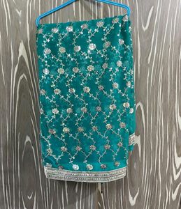 Party Wear Saree With Blouse Piece