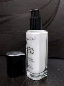 ME-ON STROBE CREAM HIGHLIGHTER
