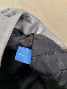 Vera Wang Authentic