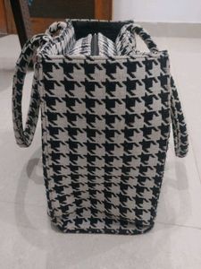 Houndstooth Tote Bag