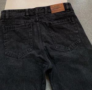 Hugo Boss Straight Fit Charcoal Color Jeans