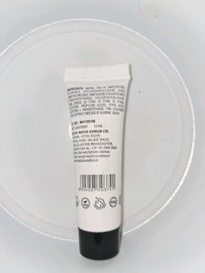 Insight pore minimising primer