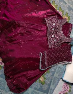 New Jimmi Choo Crop Top And Skirt With Dupatta