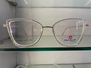 Defelia Cat Eye Glasses