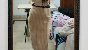 Ribbed Knit Bodycon Dress