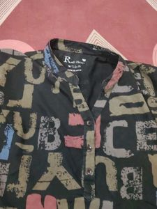 Letter Print Tunic Top