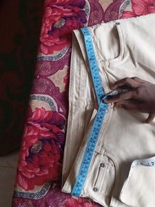 Beige Skinny Jeans