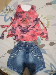 Cute Kids Top &amp; Shorts Set